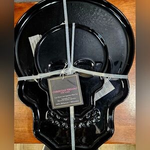 Christian Siriano  Black Skull Platter & Appetizer Plate Set Made Of Melamine
